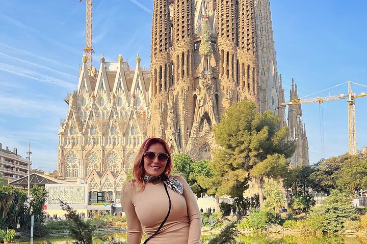 Sagrada Familia Evite colas con audioguía