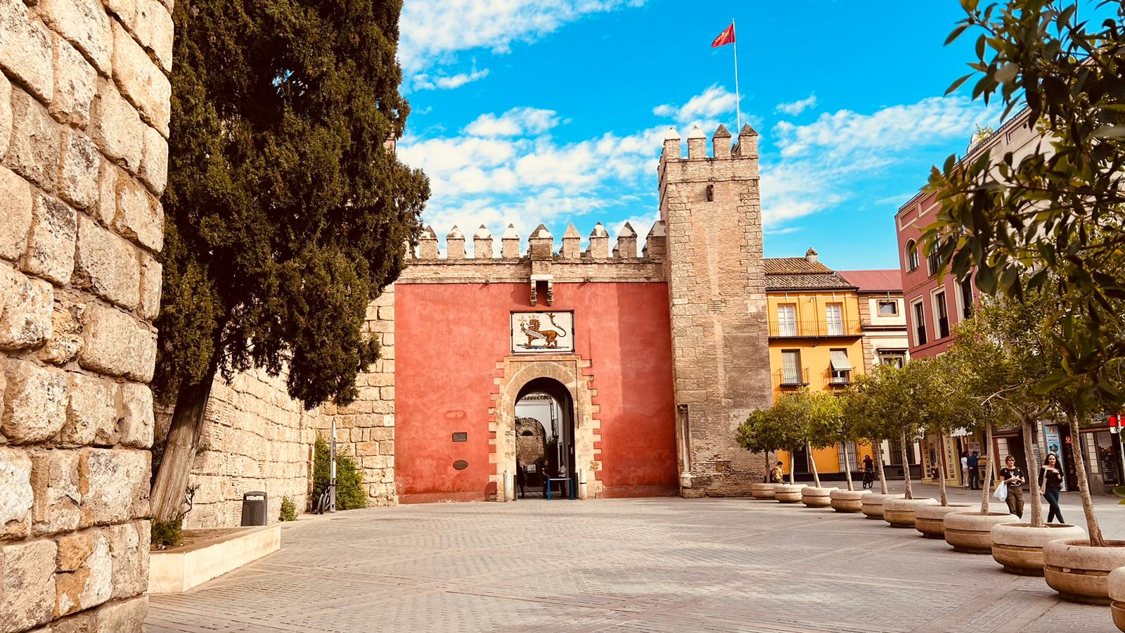 Sevilla: Visita guiada sin colas a los Reales Alcázares