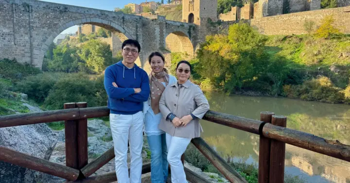 Exclusive Toledo Sightseeing Tour from Madrid with Tickets and Iberian Food Tasting