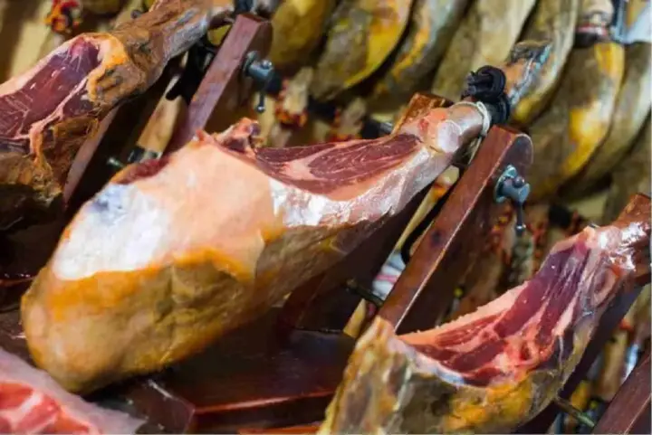 Ruta Del Jamón Ibérico y Cata en la Sierra de Aracena