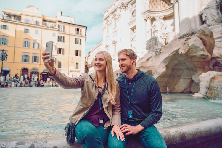 Roma a pie con visita guiada al Panteón