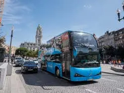 Autobús turístico de Oporto, paseo en barco y bodega Burmester