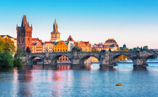 Prague pass con entrada al Castillo y crucero por el Moldava