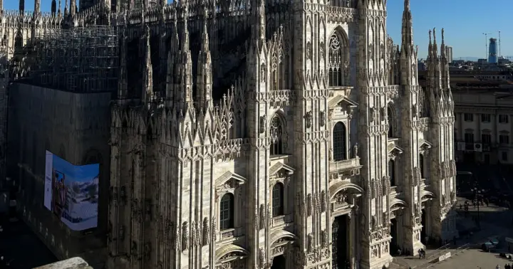Echoes of the Duomo: Cathedral & Terraces