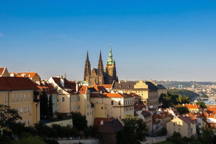 Prague Castle Tour Including Admission Ticket - 2.5 Hour