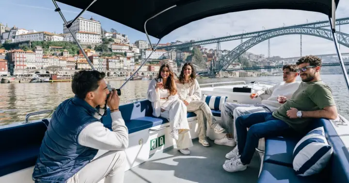 Oporto: crucero de los 6 puentes con 3 vinos | Grupo pequeño