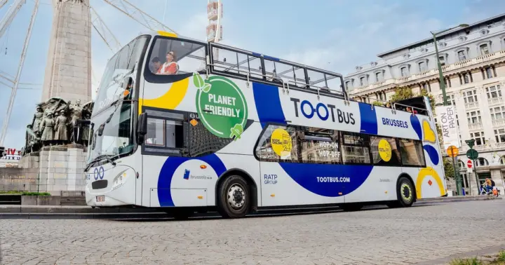 Bruselas: tour en autobús turístico con paradas libres& Museo Mundial de la Cerveza Belga