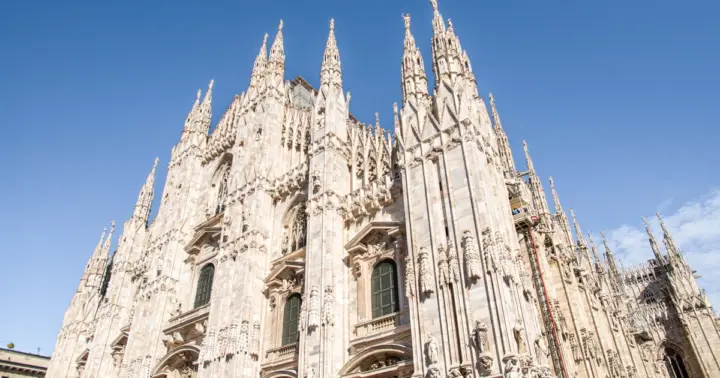 Milan: Fast-Track Milan Cathedral and Terraces Guided Tour