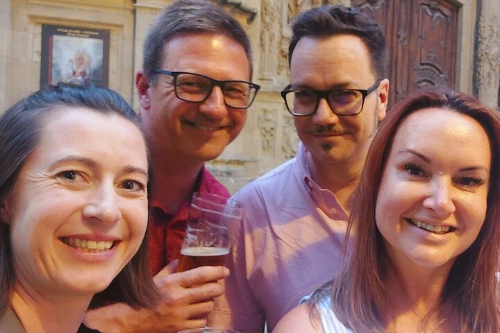 Tour de pintxos en San Sebastián: deliciosa comida, bebidas y ambiente