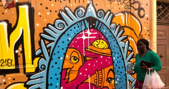 Marsella: Recorrido a pie por el arte callejero y bebida local