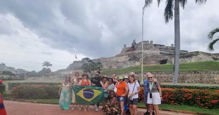 The Real Sightseeing Cartagena Experience by Gynno Bambino