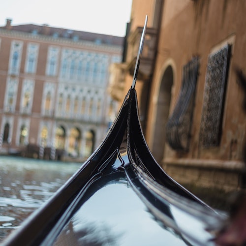 Venice: Gondola Ride with Live Commentary