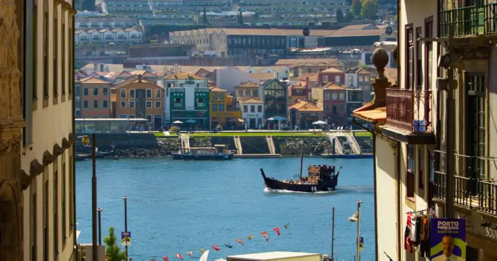 Oporto: crucero en barco pirata por el río Duero
