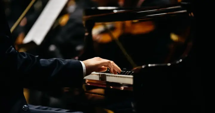 Vienna Music - Piano Concert By Candle Glow