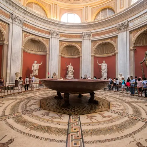 Vatican Museums & St. Peter's Basilica: Fast Track Ticket + Guided Tour