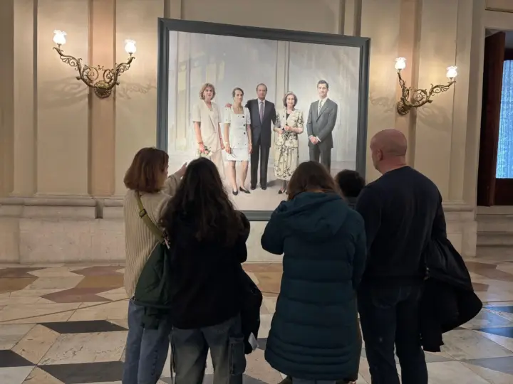 The Royal Palace of Madrid: Small Group Guided Tour