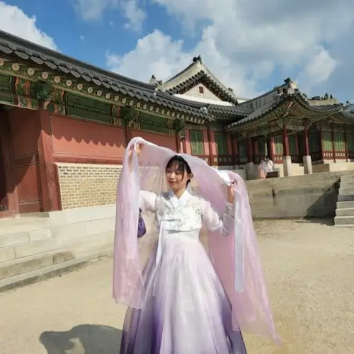 Hanbok Rental Near Gyeongbokgung Palace by Dorothy Hanbok: Premium Hanbok for Men