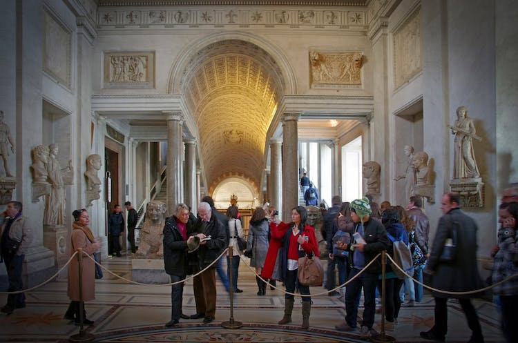 Visita guiada a los Museos Vaticanos, la Capilla Sixtina y la Plaza de San Pedro