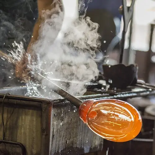 Murano, Burano & Torcello: Traditional Islands Boat Tour + Glassblowing Demo
