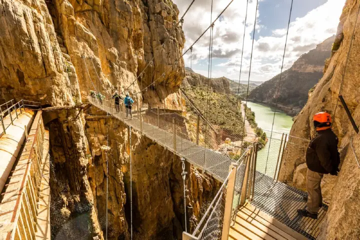 Desde la Costa del Sol y Málaga: Tour guiado por el Caminito del Rey