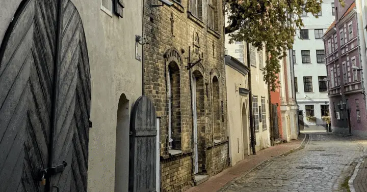 Riga: Old Town Walking Tour with a Local Guide
