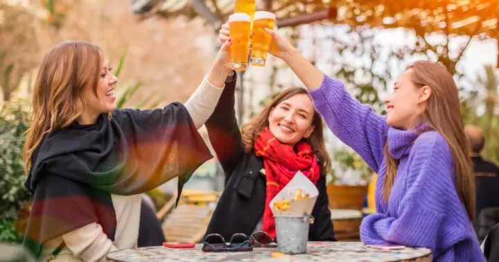 Irish Beer Tour in Dublin with Guinness Storehouse Tickets
