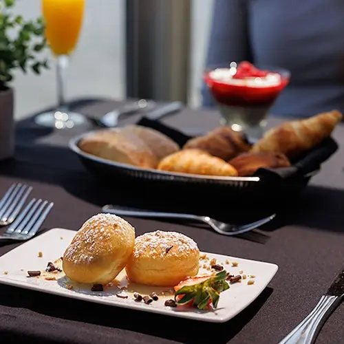Quebec City: Weekend Sightseeing Brunch Cruise