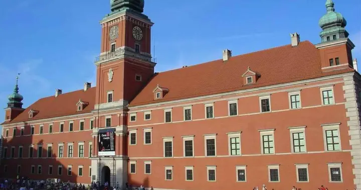 Warsaw: Old and New Town Private Walking Tour