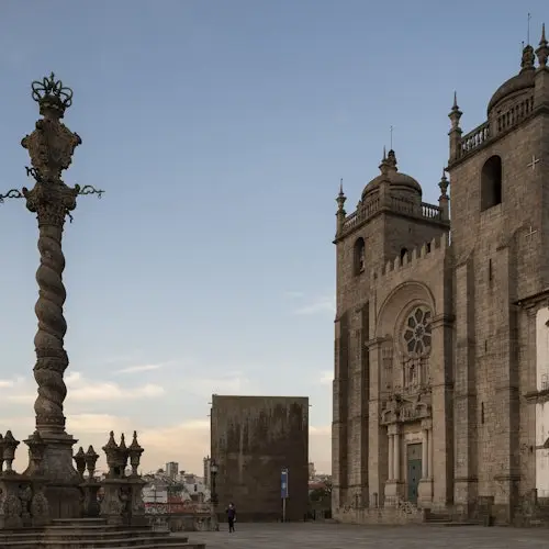 Catedral de Oporto: Entrada