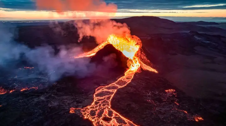 From Reykjavik: New Volcanic Area Helicopter Tour