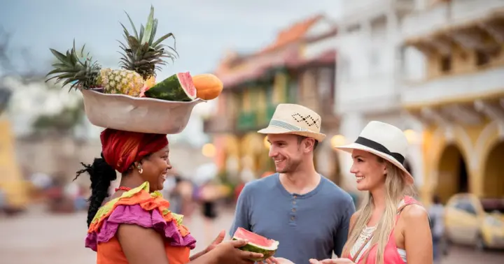 Cartagena: Walled City and Getsemani Shared Walking Tour