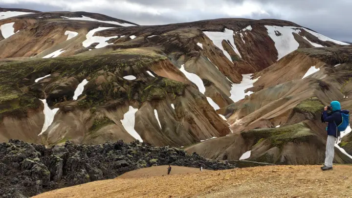 Senderismo por las Tierras Altas: Landmannalaugar y aguas termales en grupo reducido