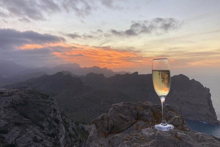 Tour al atardecer a Formentor