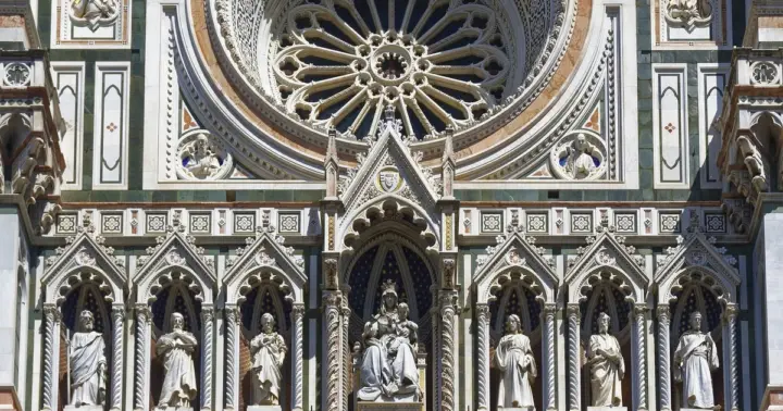 Descubre el Duomo: tour guiado por la catedral