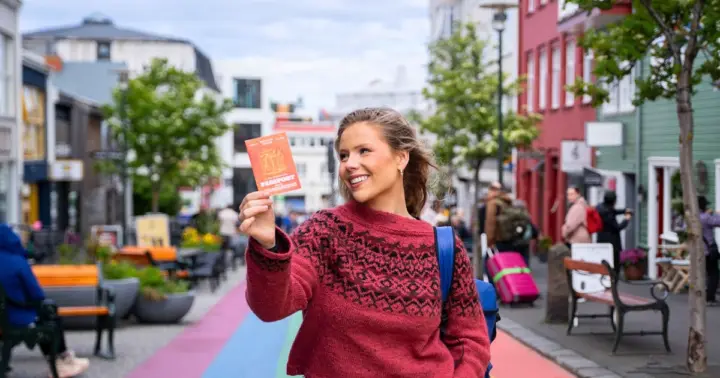 Becoming Icelandir: Locally Guided Reykjavík City Walk