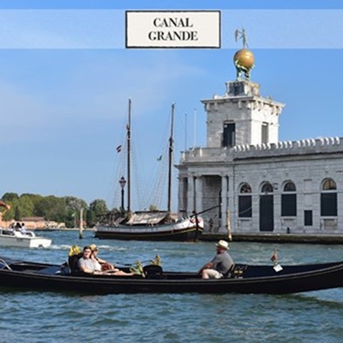 Venice: Grand Canal Gondola Ride + Skip The Line