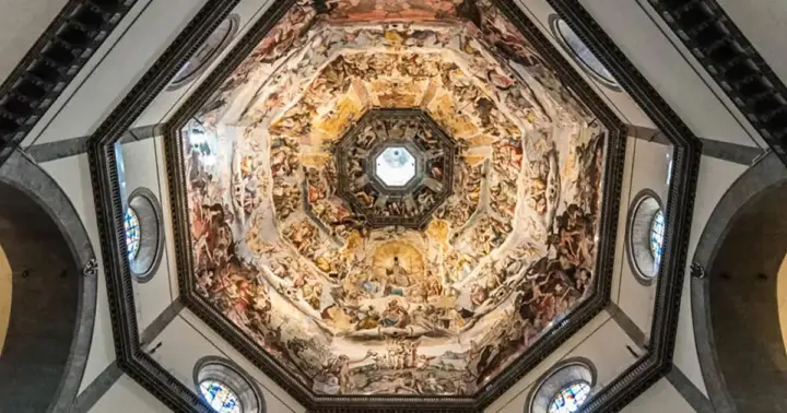Descubre las maravillas del Duomo, la Cripta y el Baptisterio de Florencia