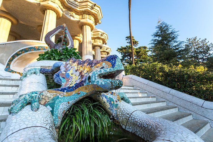 Barcelona: Visita guiada sin colas al Parque Güell de Gaudí