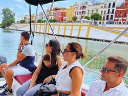 Paseo en barco por Sevilla con guía