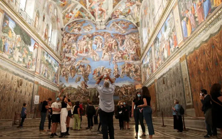 Vatican: Vatican Museums & Sistine Chapel Guided Tour