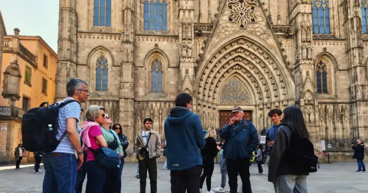 Barcelona: Gothic Quarter Old Town Walking Tour