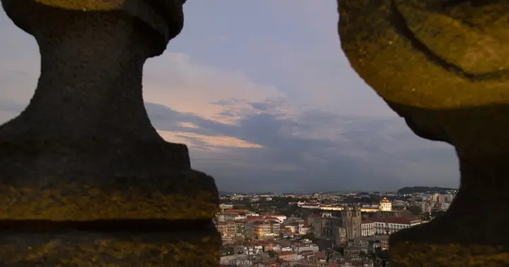 Porto: Ticket for the Clérigos Tower at Night