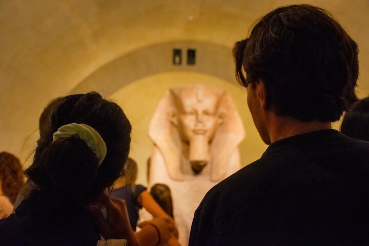 Tour privado al Louvre – Lo esencial y más con guía experto