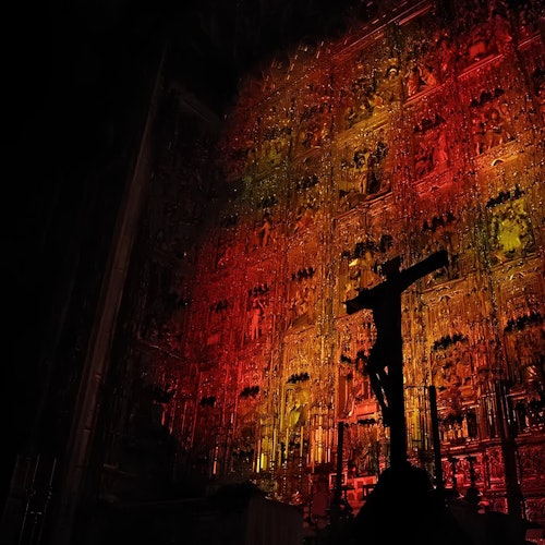 Sevilla: Visita guiada nocturna a la Catedral + Espectáculo de luces