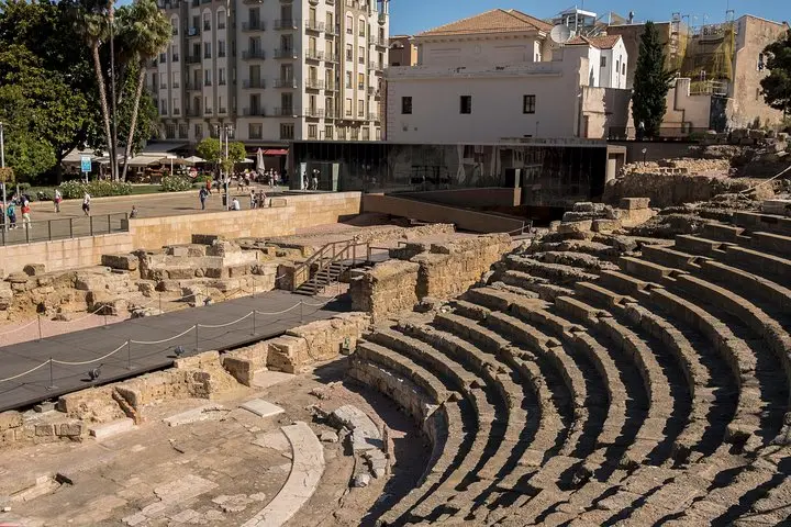 Lo Mejor de Málaga : Visita Guiada de Catedral, Alcazaba & Teatro