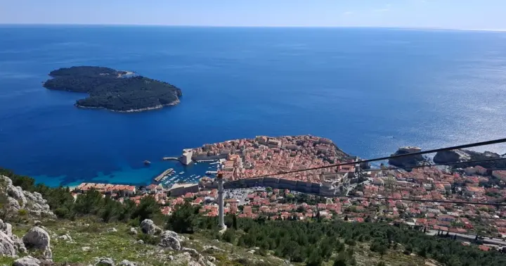 Tour con paradas libres en un descapotable panorámico por Dubrovnik