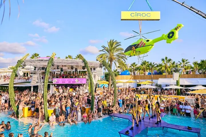 Excursión a la piscina y discoteca de Ibiza, incluyendo O Beach y Eden Club