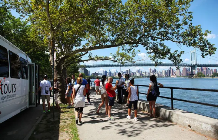 From Manhattan: Bronx, Queens and Brooklyn Half-Day Tour