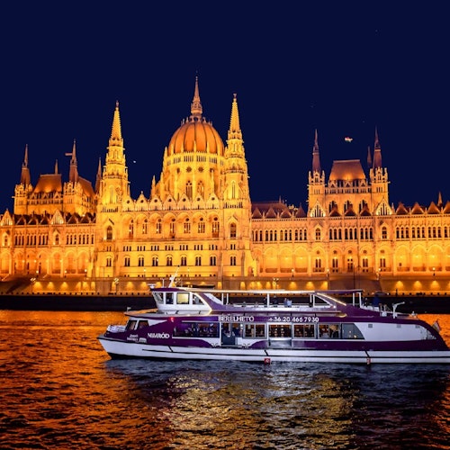Budapest: Paseo en barco desde Pest