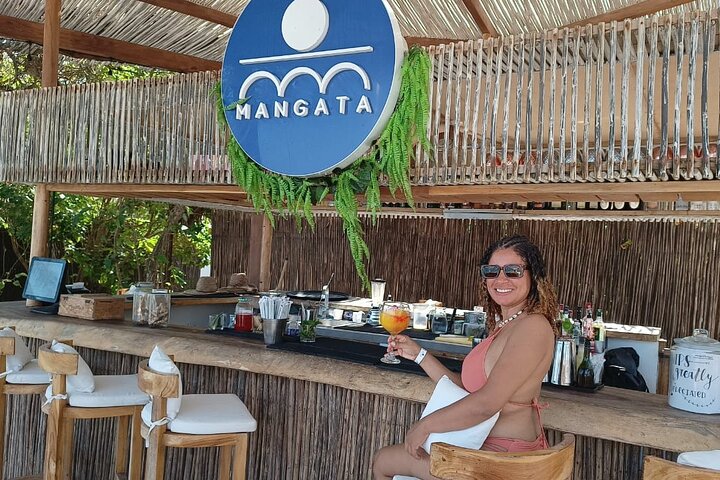 Actividad Privada de Día Entero Isla Mangata Kayak y Almuerzo